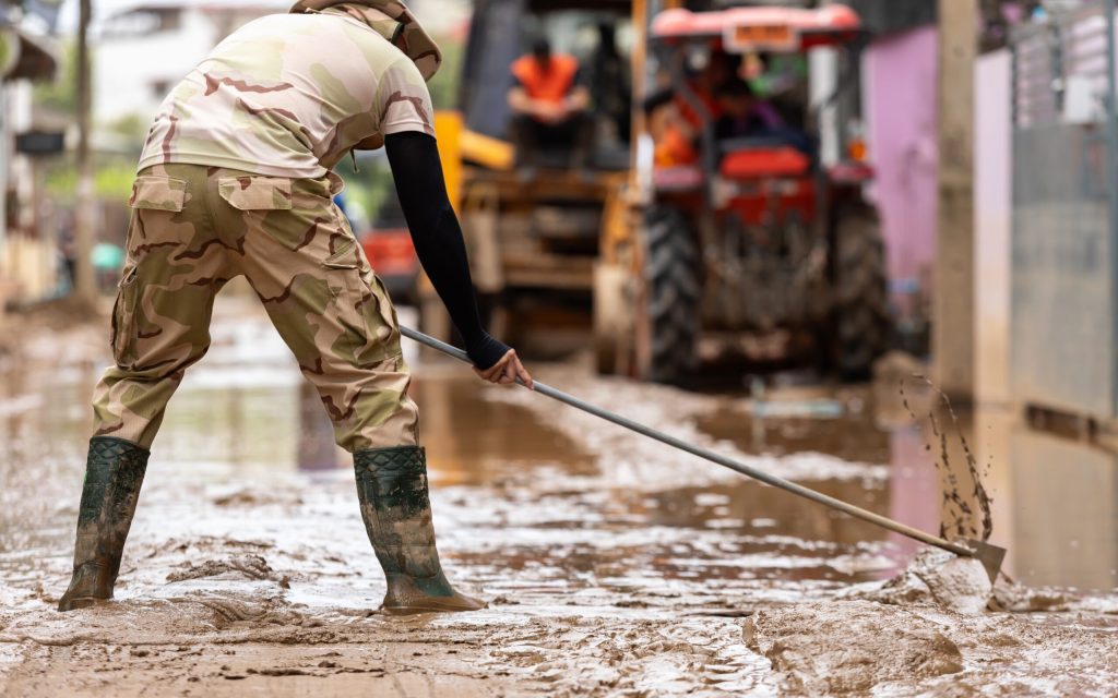 Unequal weather: climate change and mental health inequalities
