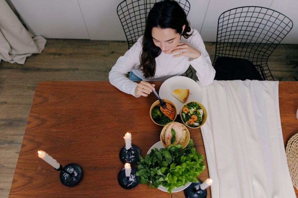 The Science of How to Eat in Order for Better Health
